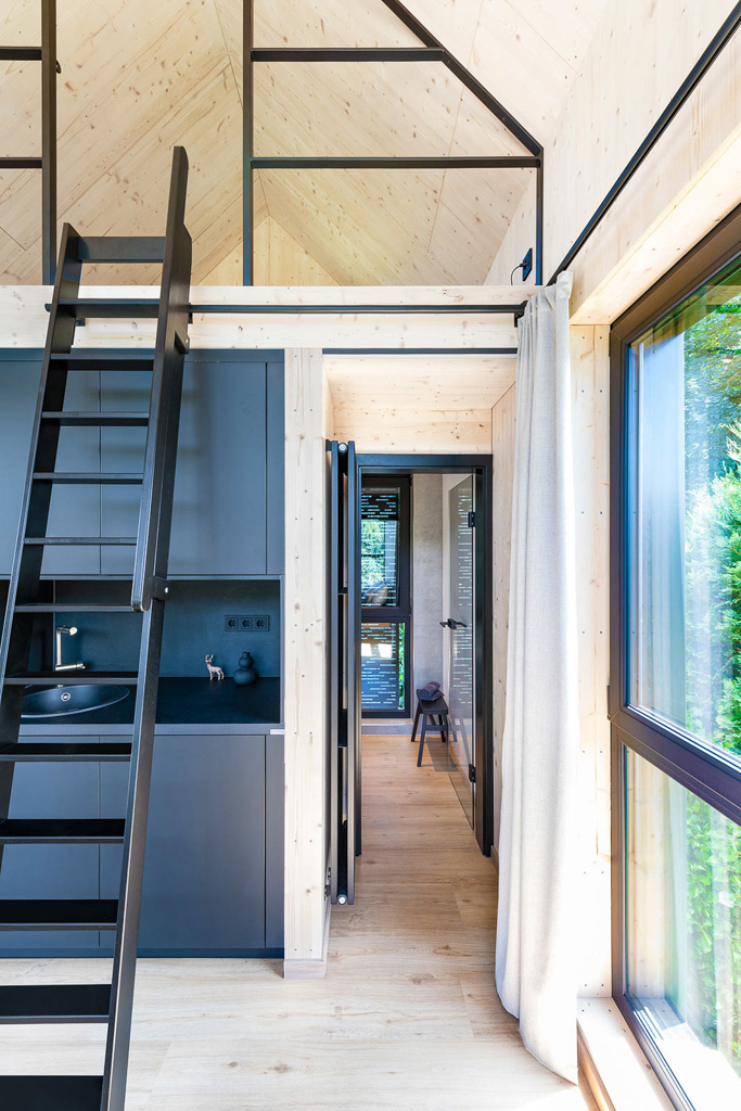 Ausgezeichnetes Design Baumhaus in Wuppertal mit Panoramafenster